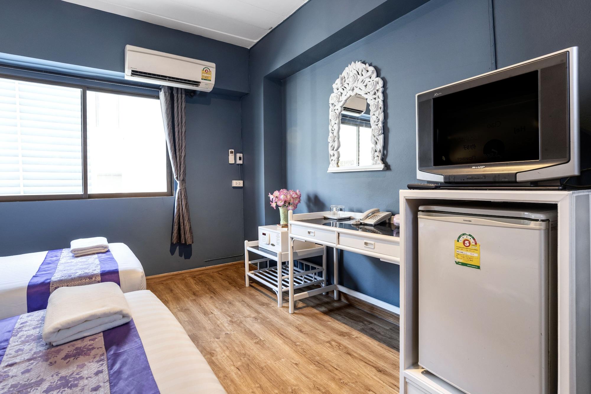 Sawasdee Sea View Hotell Pattaya Exteriör bild