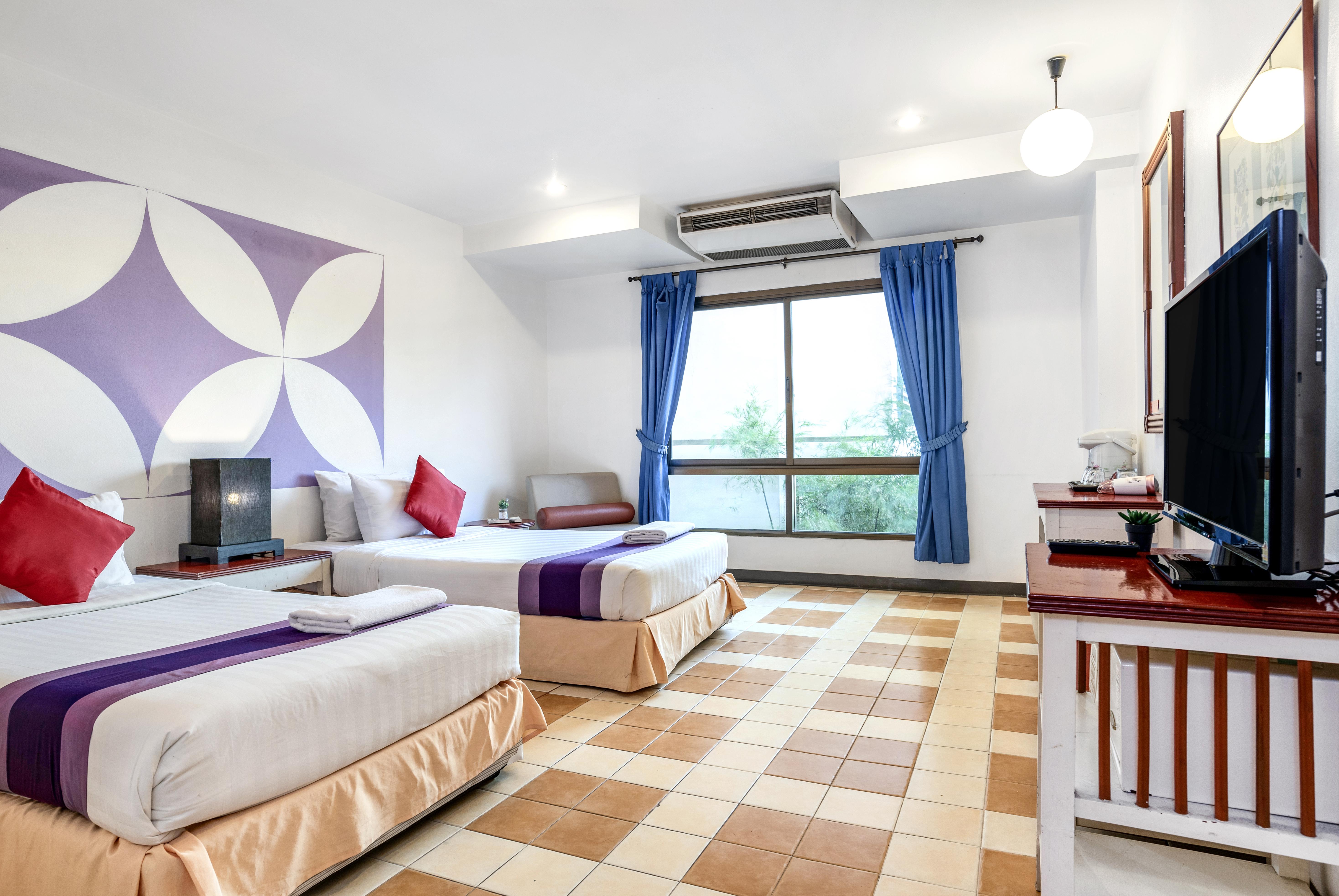 Sawasdee Sea View Hotell Pattaya Exteriör bild