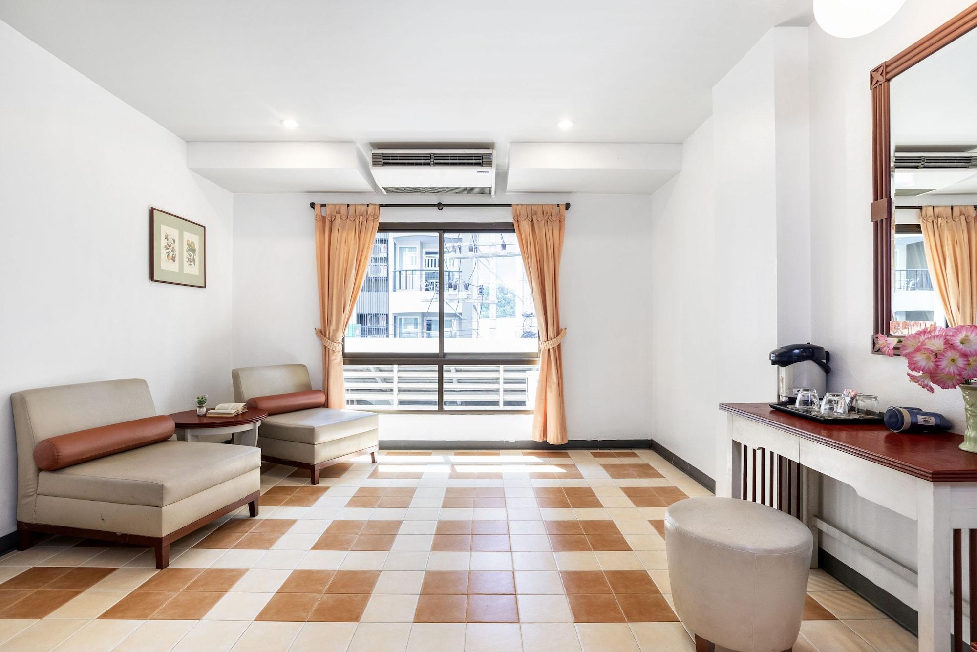 Sawasdee Sea View Hotell Pattaya Exteriör bild